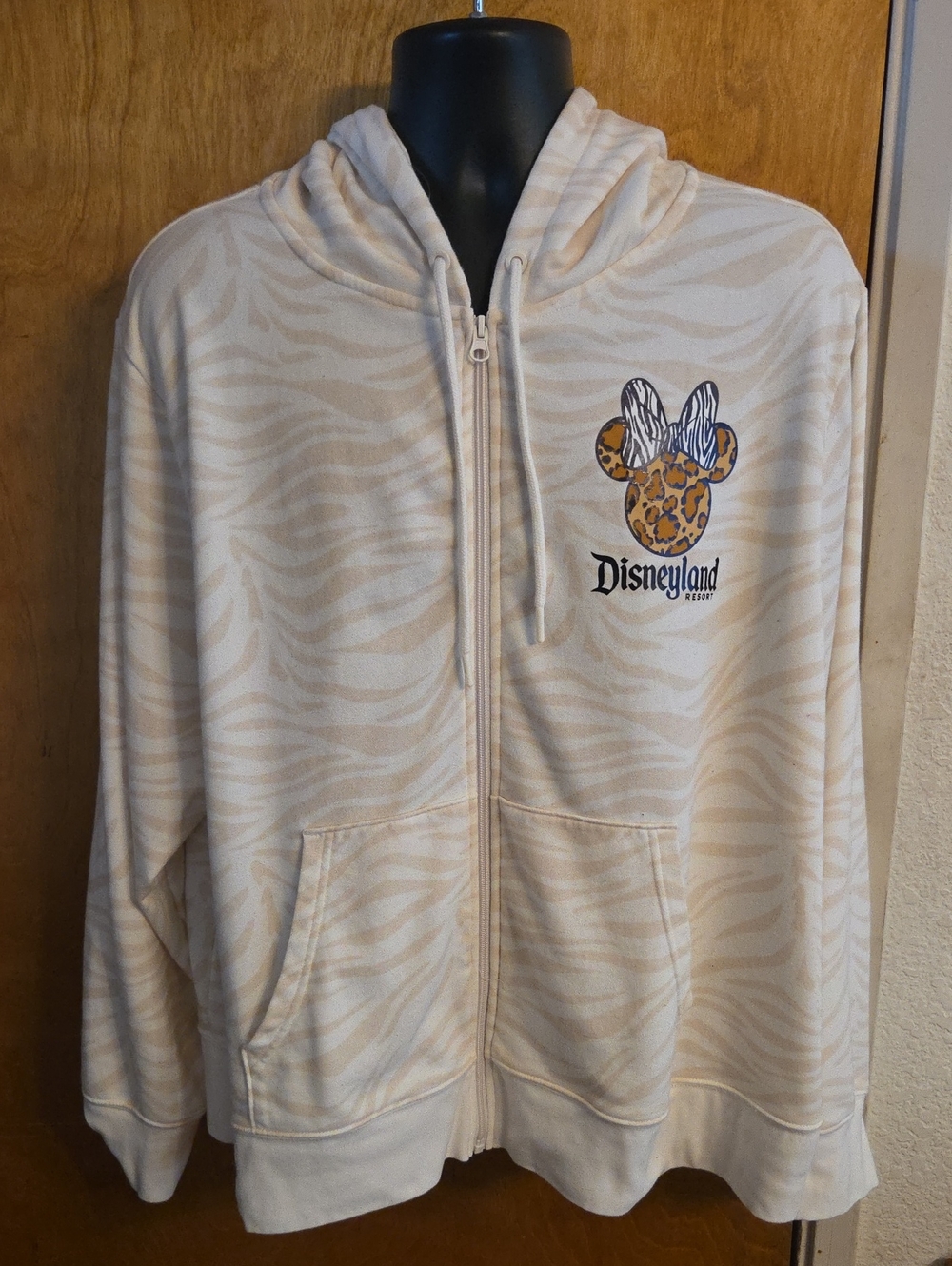 Disneyland Resort Womens‎ Minnie Mouse Animal Print Hoodie Size 3XL